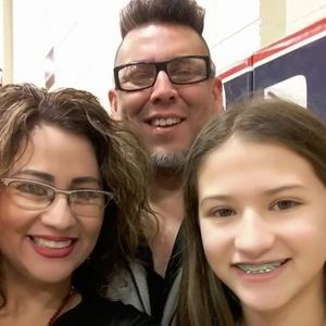 Meet your Posher, Leesa plasencio